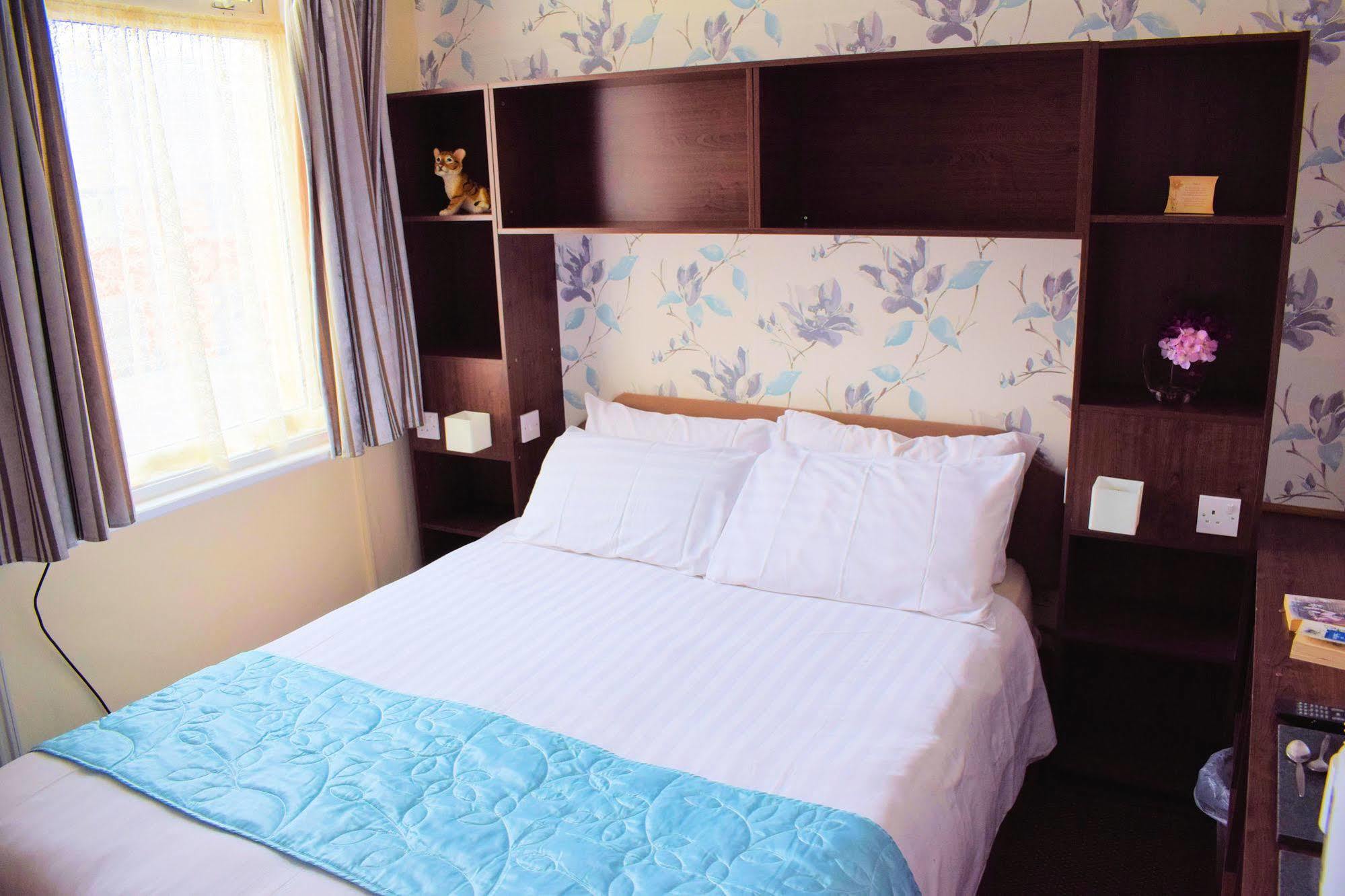 The Clarendon Showtel Blackpool Ngoại thất bức ảnh